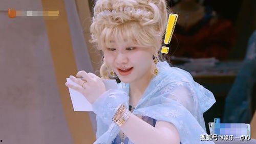 吃货吃瓜女孩视频下载,视频下载背后的美食与娱乐狂欢