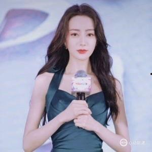 迪丽热巴私人吃瓜视频大全,独家吃瓜视频大盘点