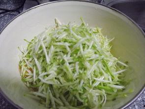 瓜丝丝好吃吗怎么吃视频,视频教你轻松享美食