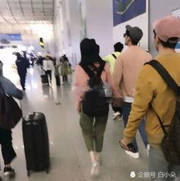 中途偶遇吃瓜群众的视频